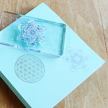 画像をギャラリービューアに読み込む, TO-MEI HAN ジオメトリーパターン小