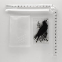 画像をギャラリービューアに読み込む, Biology Stamp <ミヤマガラス>